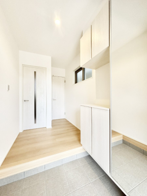 ���ց@�Ƒ��̋A��₨�q�l�������������}���錺��