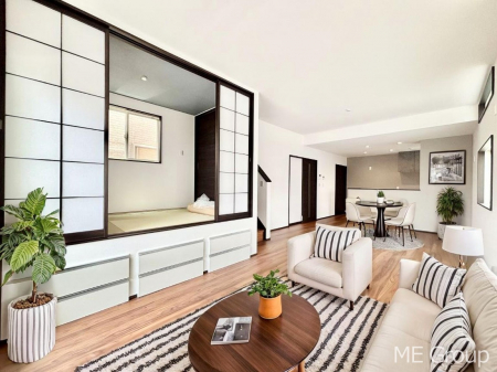 ���r���O�@�z�b�ƂЂƑ����鏬�オ��̘a�������r���O�ɐ݂��܂����B���Ƌ��CG�ł�