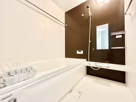 �����@����̔�������Ă���閾�邢�������̂���o�X���[�� 