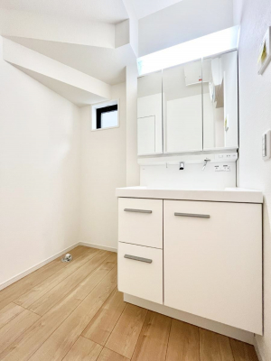 ���̑��@�L�X�Ƃ�Ƃ�̂��郉���h���[�X�y�[�X 