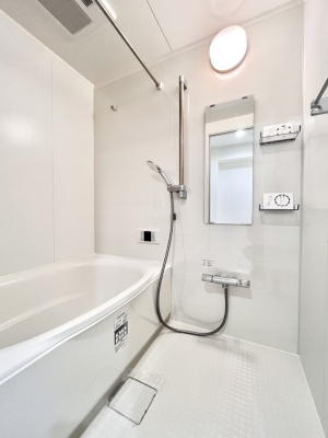 �����@����̔�������Ă���閾�邢�������̂���o�X���[��  