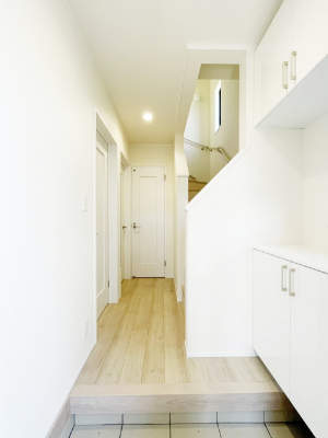 ���ց@�Ƒ��̋A��₨�q�l�������������}���錺��