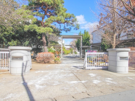 ���ӊ��@���w�Z 240m ���s������ꏬ�w�Z