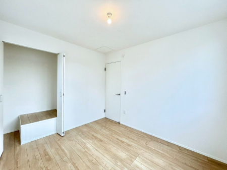 �q�������@�q�������ɂ��������߂Ȏ��[�X�y�[�X�����Ղ�̋���