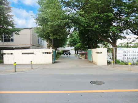 ���ӊ��@���w�Z 1400m �a���s����O���w�Z