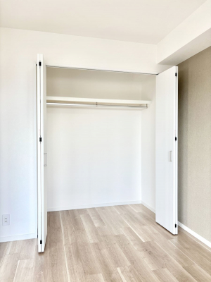 ���[�@�����Ղ�̎��[�X�y�[�X�ł��ł��Z��Ԃ��X�b�L���ۂĂ���