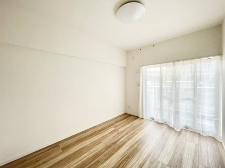 ���̑����ρ@�o���R�j�[���J�������v���X���Ă����m��  