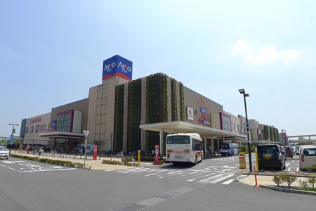 ���ӊ��@�V���b�s���O�Z���^�[ 2600m �A���I�h�{