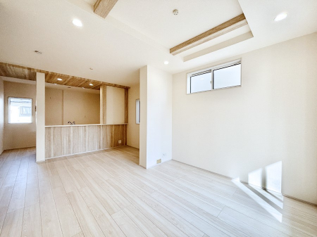 ���r���O�@�ǂ��ɂ��Ă��Ƒ��̂Ȃ������������R�~���j�P�[�V�������r���O�B 