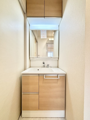 ���ʑ�E���ʏ��@�傫�����₷���O�ʋ��Ő�����������ʑ�́A�g�����Ȃ݃`�F�b�N�┧�̂������ɂ������߂ł��B 