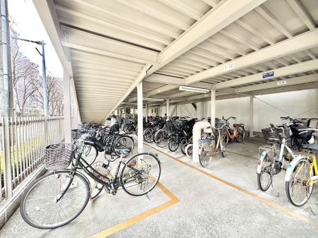 ���̑��@�O�� ���]�Ԓu����i�󂫏󋵂͓s�x���m�F���������j