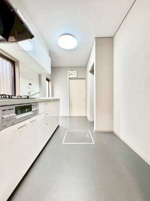 �L�b�`���@�������������I�ɁA�y�����I�V�X�e���L�b�`��    