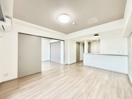 ���r���O�@�Ƒ��ꏏ�ɂ��H�����y���݂����Ȃ�L�X���r���O�_�C�j���O�@