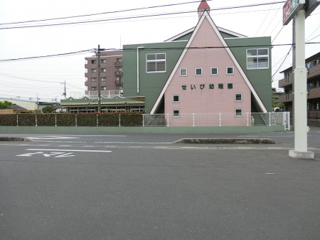 ���ӊ��@�c�t���E�ۈ牀 800m �����c�t��