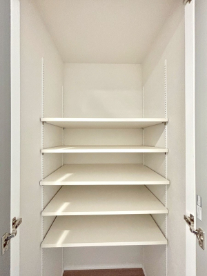 ���̑����ρ@�L�����[�B�|�������G�߂̏��������[���邱�Ƃ��ł��܂��B