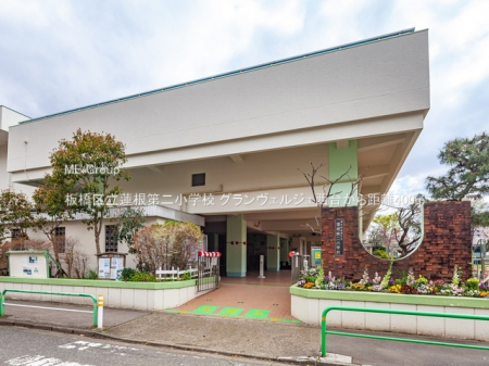 ���ӊ��@���w�Z 400m ���旧�@����񏬊w�Z