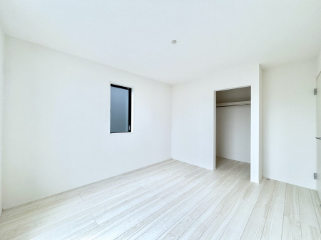 �q�������@�q�������ɂ��������߂Ȏ��[�X�y�[�X�����Ղ�̋���