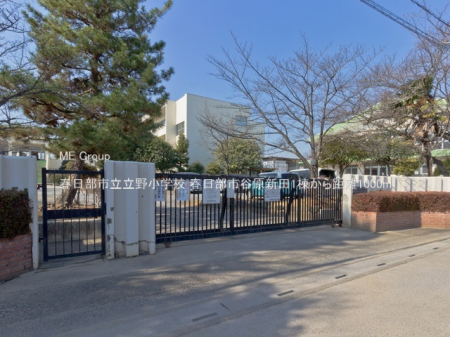 ���ӊ��@���w�Z 1000m �t�����s�����쏬�w�Z