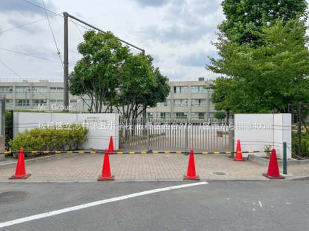 ���ӊ��@���w�Z 400m ���旧�u����܏��w�Z