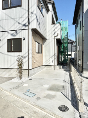 �@�����Ɍ������Ȃ����ԃX�y�[�X�B