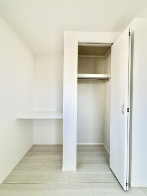 ���[�@�m�����ɂ���N���[�[�b�g���J�E���^�[�X�y�[�X�B���C�ɓ���̃X�y�[�X�ɂȂ肻���B