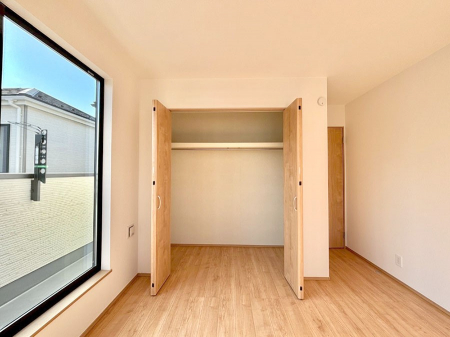 ���[�@�����Ղ�̎��[�X�y�[�X�ŉ��K�ɕ�点���� 