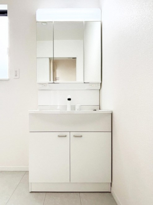 ���ʑ�E���ʏ��@�傫�����₷���O�ʋ��Ő�����������ʑ�́A�g�����Ȃ݃`�F�b�N�┧�̂������ɂ������߂ł��B 