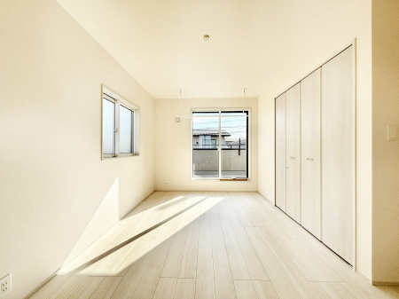 ���̑����ρ@2�ʍ̌����m�ۂ������邢��ԁB�Ƒ��݂�Ȃ����K�ȕ�炵����������݌v�ł��B