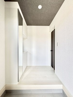 ���ց@�Ƒ��̋A��₨�q�l�������������}���錺��  