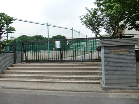 ���ӊ��@���w�Z 720m �u�؎s���u�ؒ��w�Z