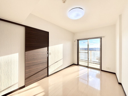 ���̑����ρ@�o���R�j�[���J�������v���X���Ă����m��  