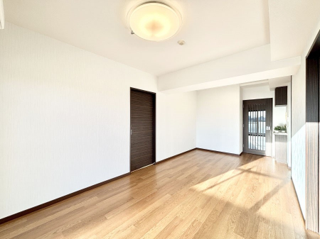 ���̑����ρ@�Ƒ������R�ƏW�܂�e���̃X�y�[�X�ɂȂ肻��