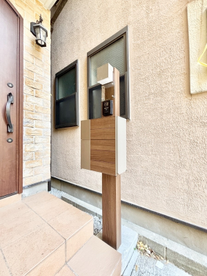 ���̑��@�V���v���f�U�C���̃|�X�g�B