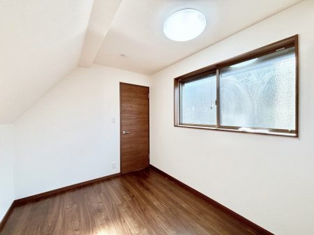 ���̑����ρ@�u�₩�ȓ��������������S�̂�D������ݍ���ł���܂�