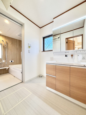 ���ʑ�E���ʏ��@���邢���ʏ��͖����̐g�x�x���y�����ł����Ⴂ�����ł��B