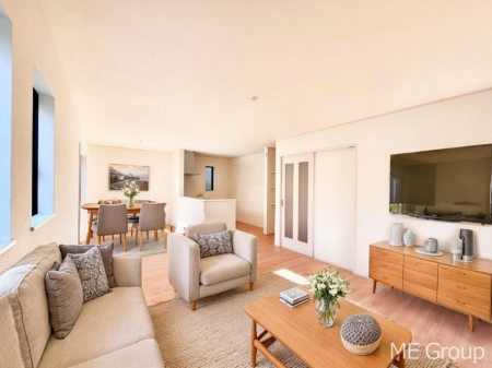 ���r���O�@�������������͋C�̂k�c�j�͉Ƒ��݂�Ȃ̉��K��ԁ��Ƌ��CG�ł�  