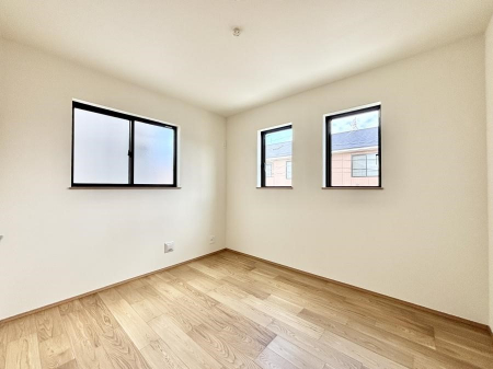 ���̑����ρ@2�ʍ̌����m�ۂ������邢��ԁB�Ƒ��݂�Ȃ����K�ȕ�炵����������݌v�ł��B