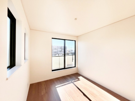 �Q���@���邢�o���R�j�[�T�C�h�ɗm����ݒu�B�ڊo�߂̗ǂ��Q���ɁB 