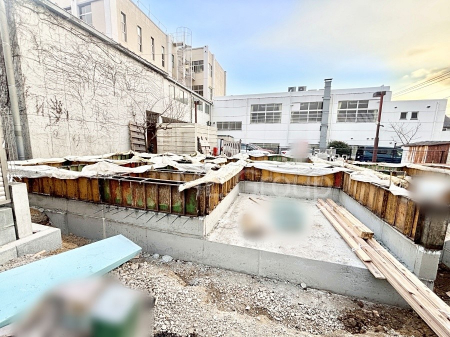 ���n�O�ώʐ^�@�ՐÂȏZ��n�Ŏq��ĉƑ��Ƀs�b�^��