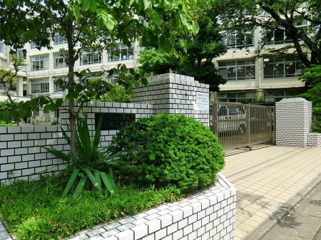 ���ӊ��@���w�Z 960m ���n�旧�L�ʑ�񒆊w�Z