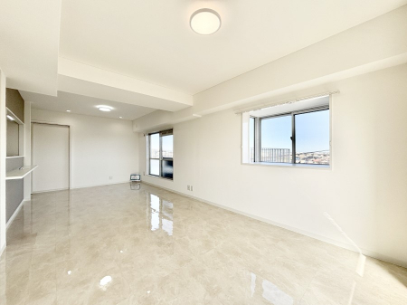 ���̑����ρ@���邢�z���������A�����̕��͋C�ɖ��������_�C�j���O�B   