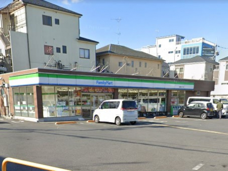 ���ӊ��@�R���r�j 260m �t�@�~���[�}�[�g �����G�܎O���ړX