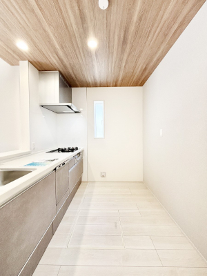 �L�b�`���@��Ƃ肠��L�b�`���ł͂��Ƒ��Ɗy�������������ł��܂��B