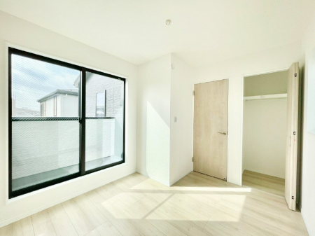 �Q���@���邢�o���R�j�[�T�C�h�ɗm����ݒu�B�ڊo�߂̗ǂ��Q���ɁB 