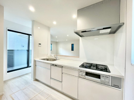 �L�b�`���@��Ƃ肠��L�b�`���ł͂��Ƒ��Ɗy�������������ł��܂��B