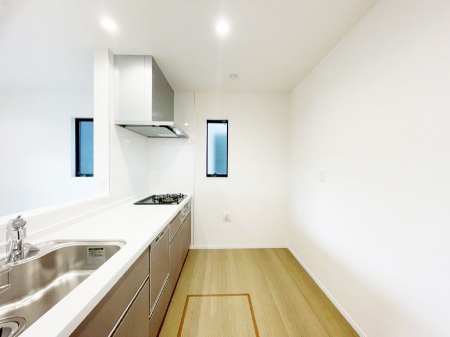 �L�b�`���@�L�X�Ƃ����g������̗ǂ��L�b�`���œ��X�̂��������y�����Ȃ肻��