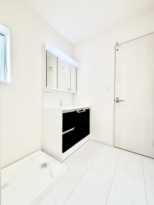 ���̑��@�L�X�Ƃ�Ƃ�̂��郉���h���[�X�y�[�X