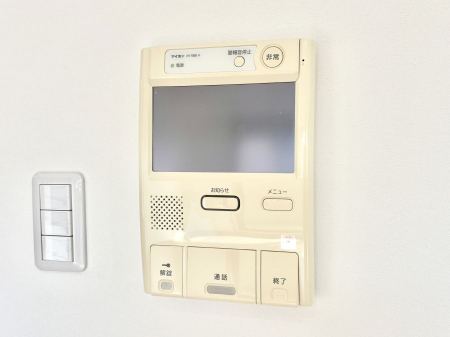 ���̑����ρ@�K��҂���ڂł킩����S�̂s�u���j�^�[�t���C���^�[�z���B   