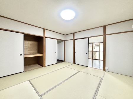 ���̑����ρ@�_�炩����̋�Ԃ́A���q�l�̗V�я�◈�q���̂����ĂȂ��̏ꏊ�Ƃ��ďd�󂵂܂��B 