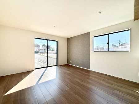 ���r���O�@�Z�ޕ��̌��������o�����A�C���e���A���l����̂��y���݂ȃ��r���O�ł��I 